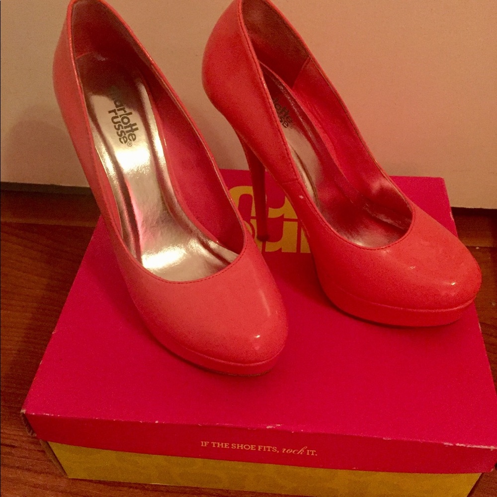Size 6heels🎁💕💕
